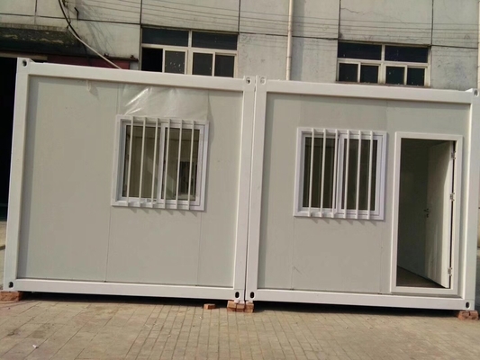 Buy Light Prefab Mobile Modular Buildings 20 Feet Flatpack Living Container House online manufacture
