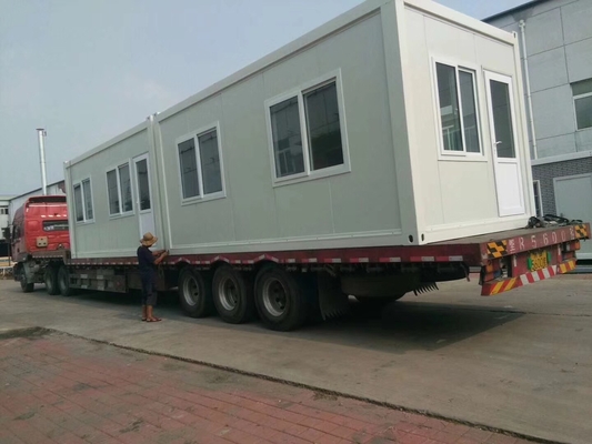 Buy 20 Foot Man Camp Modern Container House Prefabricated Mobile Homes online manufacture