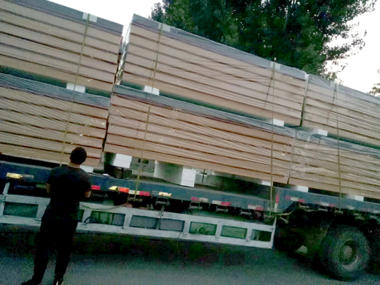 acheter Panneaux sandwich en acier coloré pour logements temporaires et matériaux de construction industrielle online manufacture
