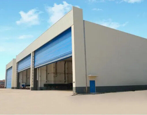 comprar Estrutura de aço para design comercial, armazém e hangar com vão livre Fabricação em linha