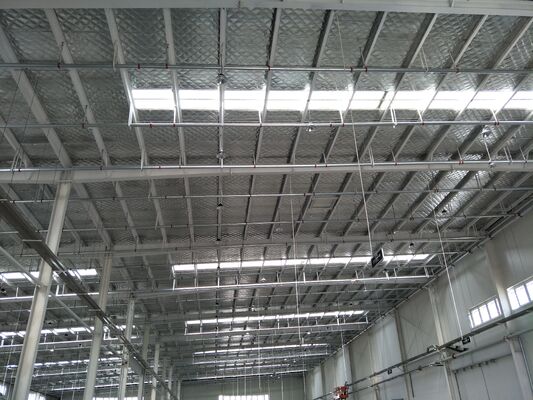 kopen Geprefabriceerd Stalen Magazijn met Grote Overspanning Ontwerp, Corrosiebestendige Coating, en Snelle Installatie voor Industrieel Gebruik online vervaardiging
