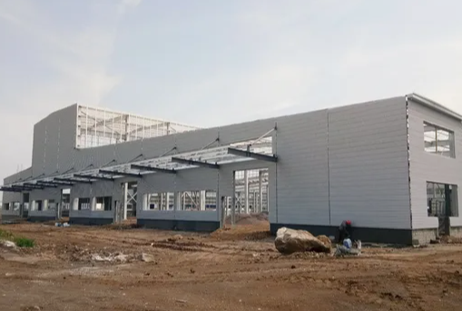kopen Metallic Light Prefab Hangar Shed met CE-certificaat, thermische isolatie en aangepast ontwerp online vervaardiging