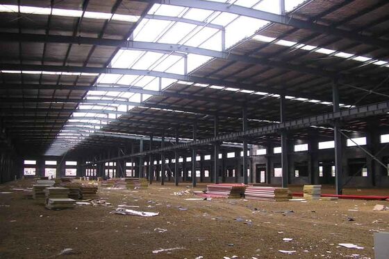 Eco-Friendly Sustainable Prefabricated Warehouse Shed Hot-Rolled Steel Forming for Eco-Friendly Construction