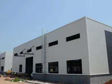 Customizable Size Prefabricated Steel Structure Workshop with Wind Load Up to 300 km/h and 30 Year Limited Warranty