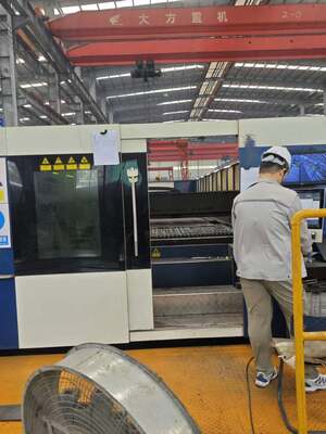 Prefabricated Steel Building with 50 Years Lifespan Corrosion Resistant and Automatic Ventilation System