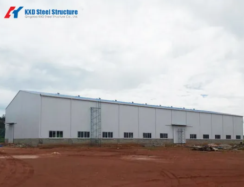 Pre-engineered Steel Building with 50 Years Life Cycle, Quick Erection, and Cost Savings for Industrial Warehouses